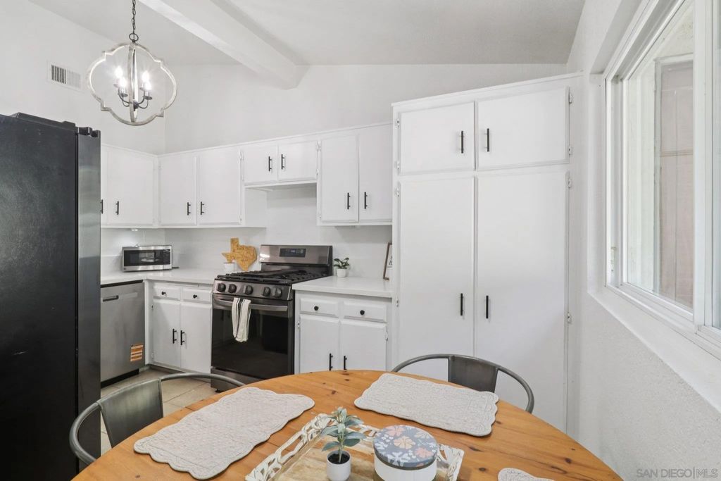 Photo of 9055 Calle Lucia, Lakeside, CA 92040 (MLS # 250045776)