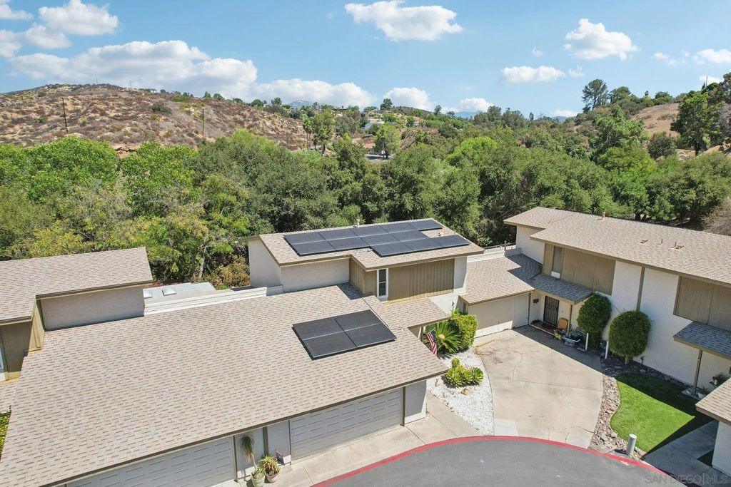 Photo of 9055 Calle Lucia, Lakeside, CA 92040 (MLS # 250045776)