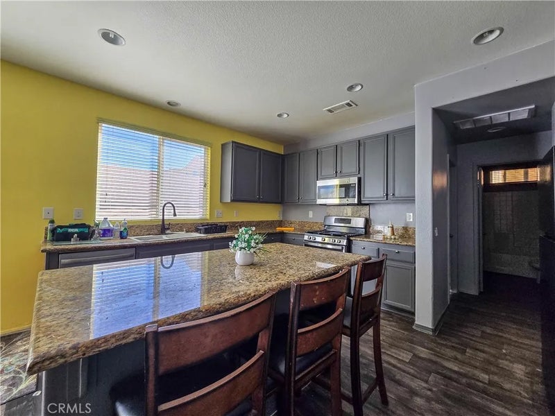 15587 Ripple Ridge