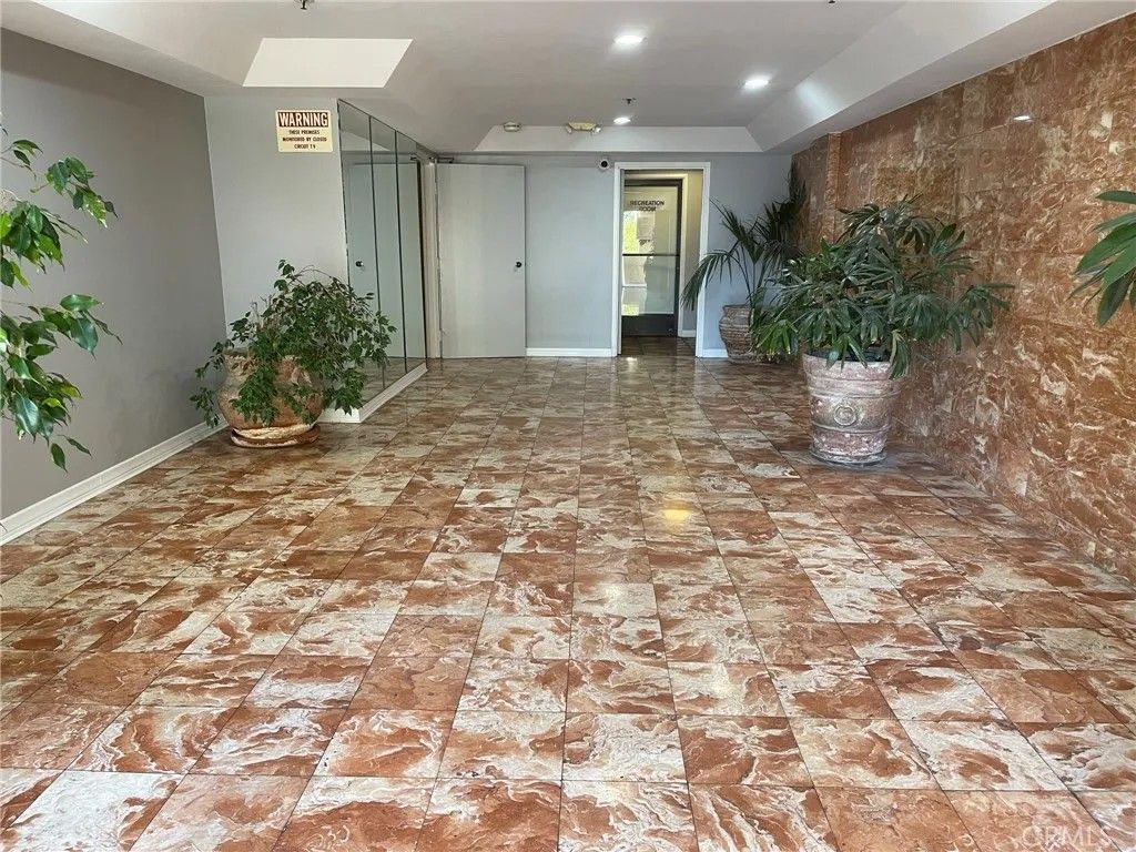 Photo of 5143 Bakman #308, North Hollywood, CA 91601 (MLS # CV26034167)