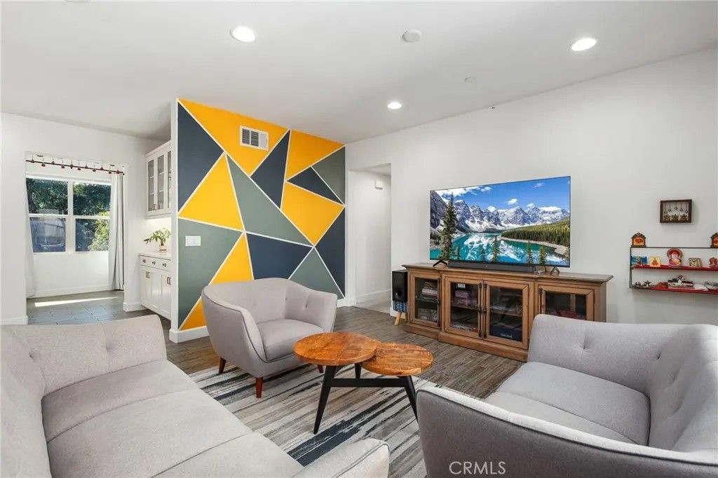 Photo of 520 S Anaheim Blvd, Anaheim, CA 92805 (MLS # OC26013966)