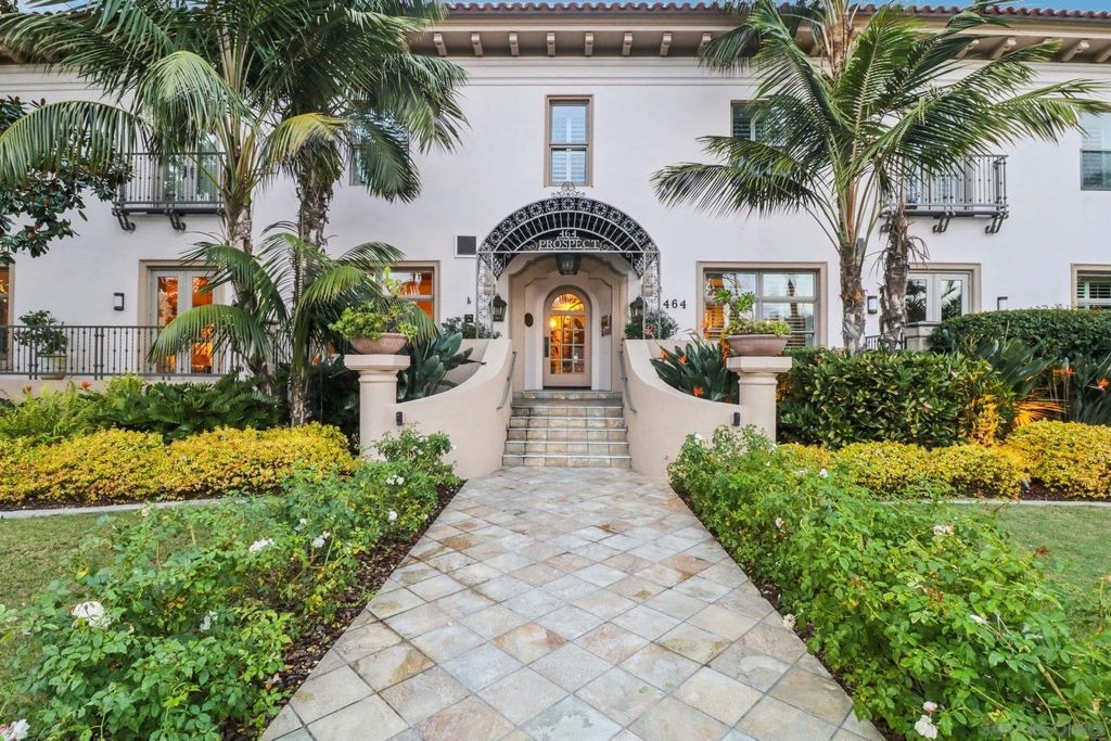 Photo of 464 Prospect St #610, La Jolla, CA 92037 (MLS # 250044703)