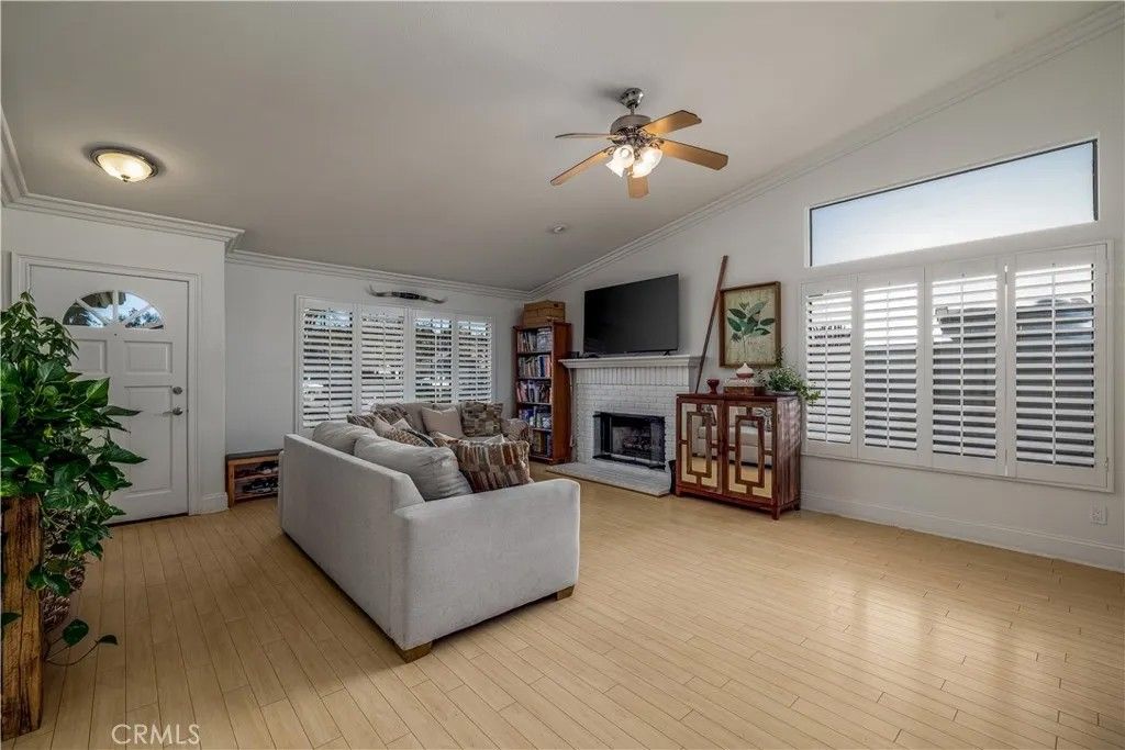 Photo of 41552 Willow Run, Temecula, CA 92591 (MLS # SW26007243)