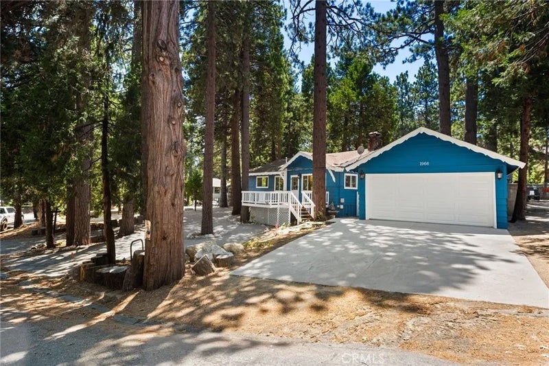 1966 Oakleaf Court