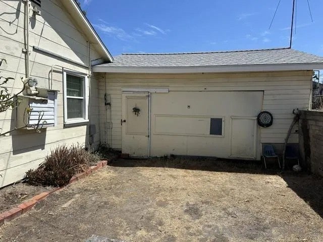 3106 Menlo Ave.