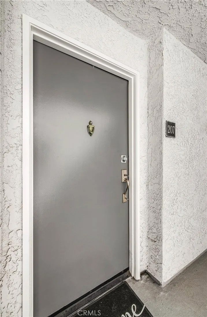 4401 Sepulveda 207