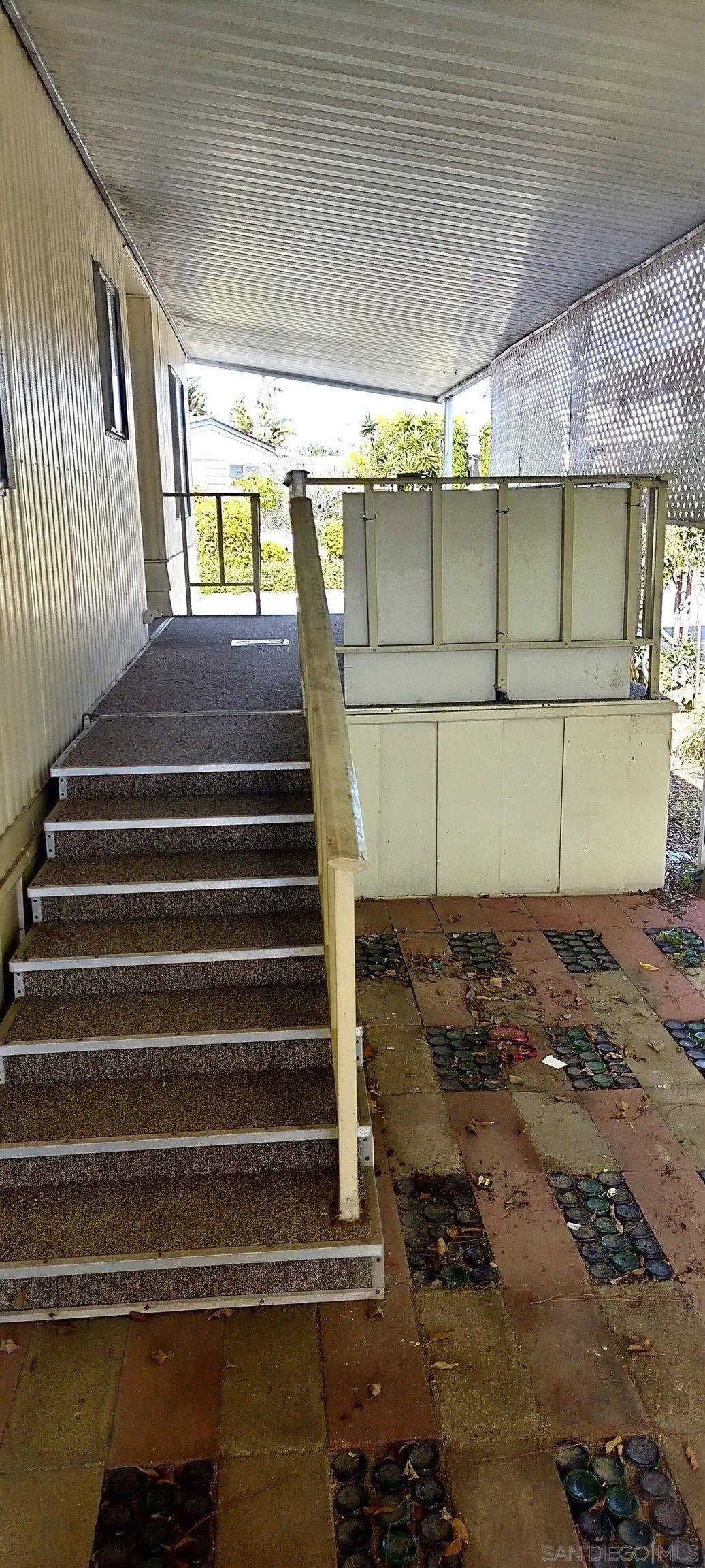 7243 San Luis St 257