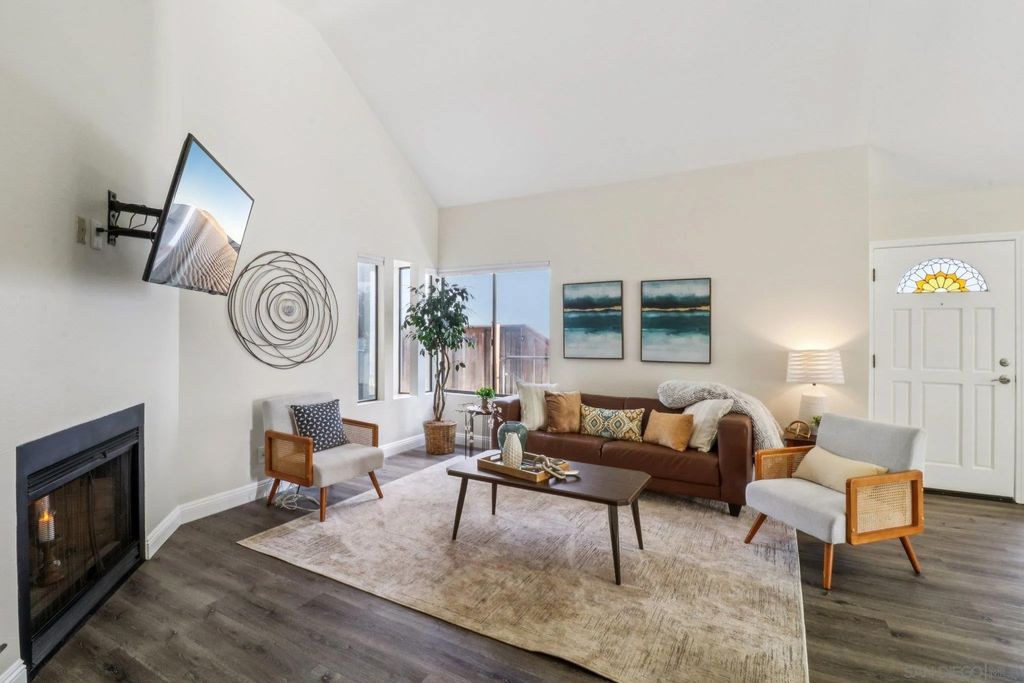 Photo of 2829 Forest View Way, Carlsbad, CA 92008 (MLS # 250044094)