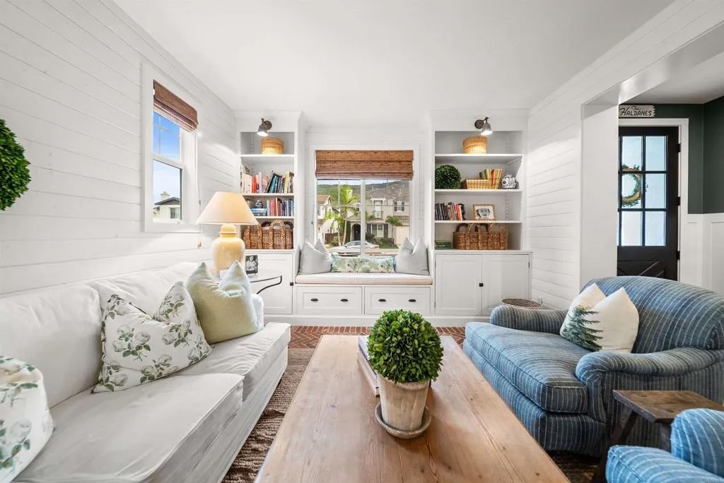 2813 Dove Tail Drive