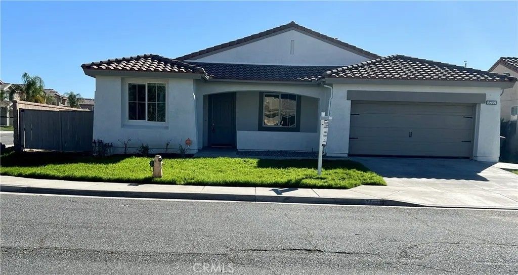 Photo of 2722 Azalea Avenue, San Jacinto, CA 92582 (MLS # CV26023152)