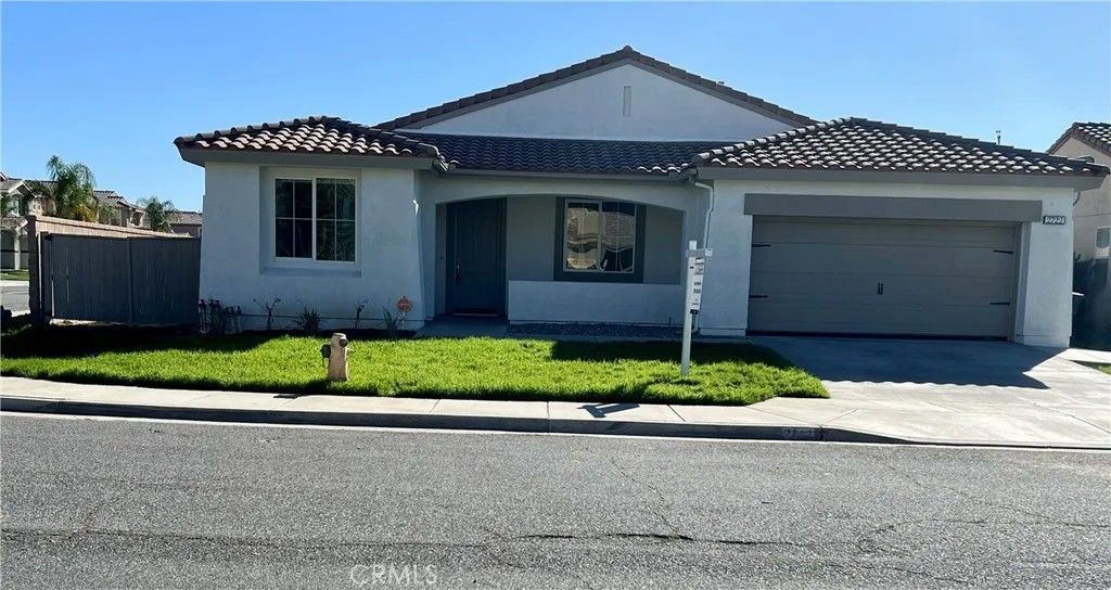 Photo of 2722 Azalea Avenue, San Jacinto, CA 92582 (MLS # CV26023152)