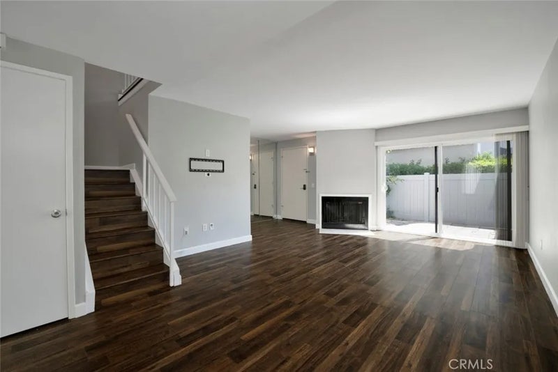 21901 Dupont Street 19