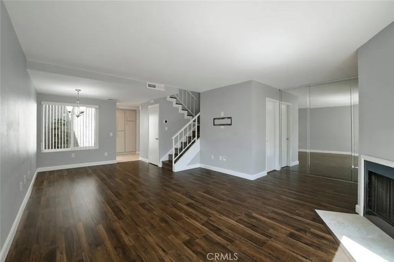 21901 Dupont Street 19