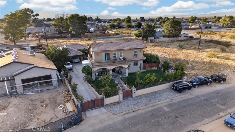 21625 Bancroft