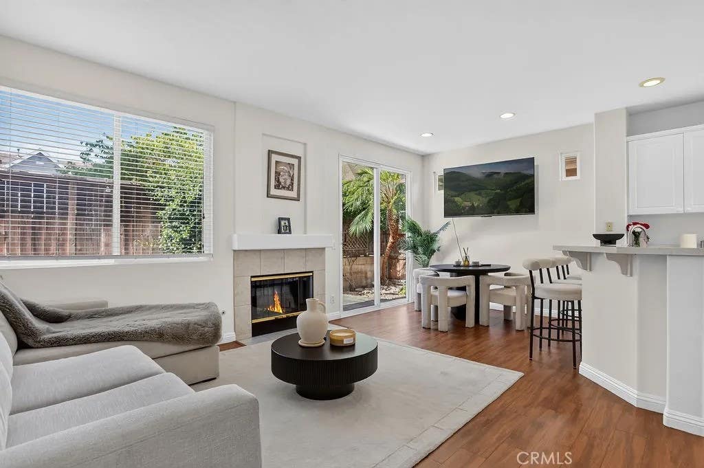 Photo of 34 Rue Du Chateau, Aliso Viejo, CA 92656 (MLS # OC26166317)