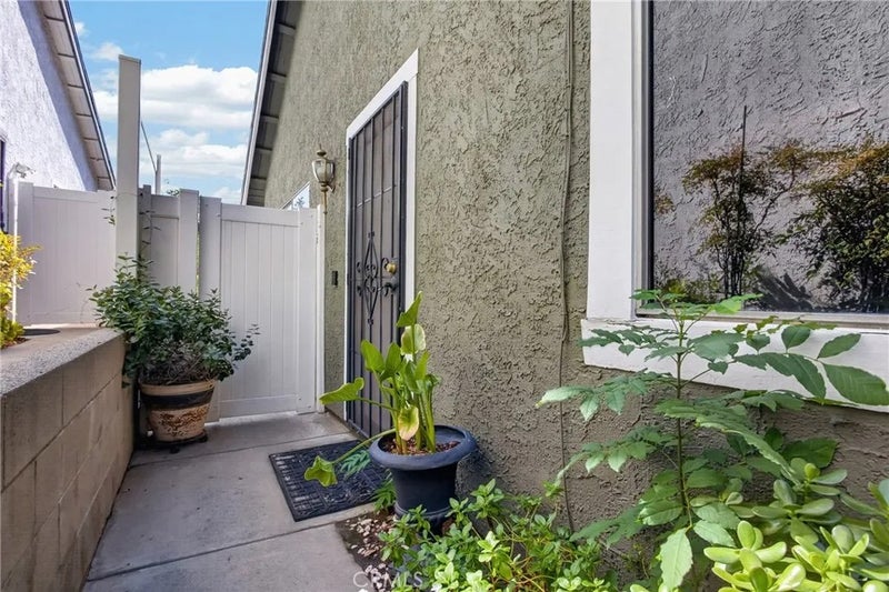 14168 Oro Grande St.