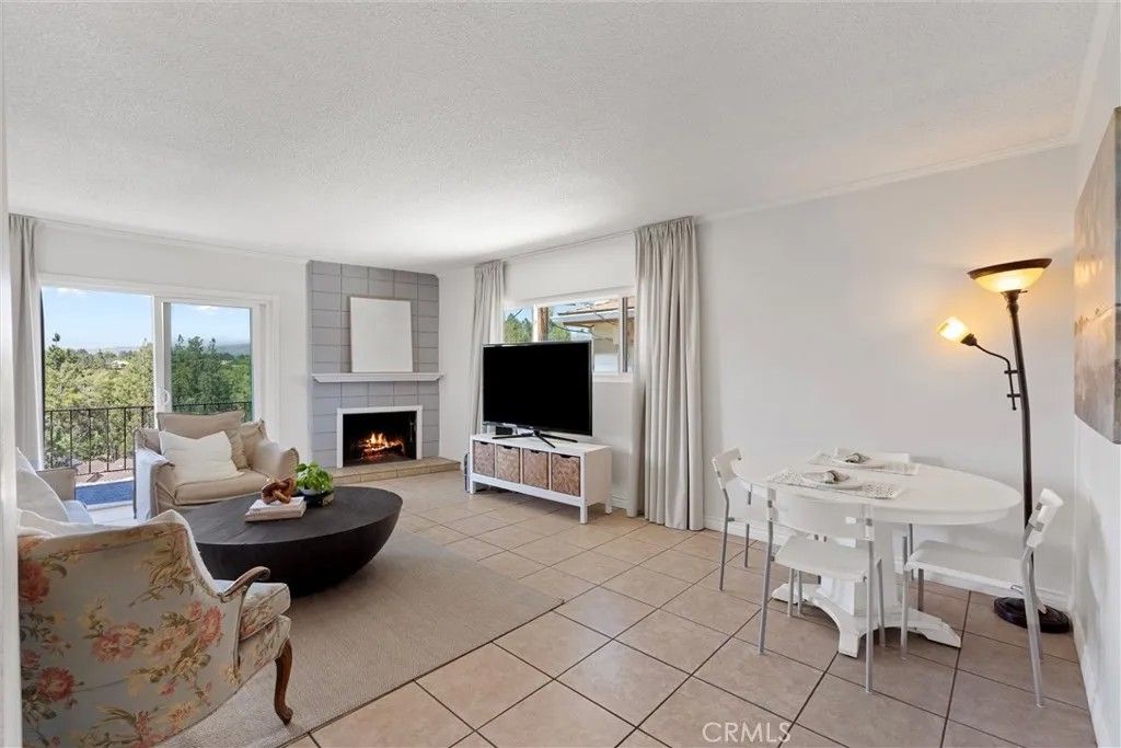 Photo of 1349 Shadow Ln #H, Fullerton, CA 92831 (MLS # SB26006115)