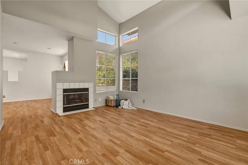 7329 Vassar