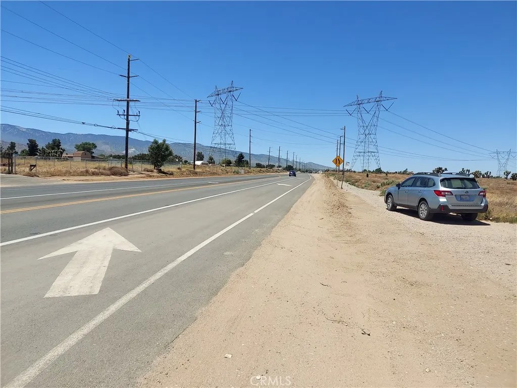 0 Phelan Parcel #3065-041-02