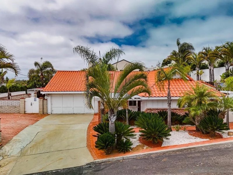 308 Leeann Ln
