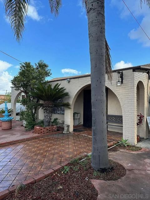 1903 A Ave National City CA 91950