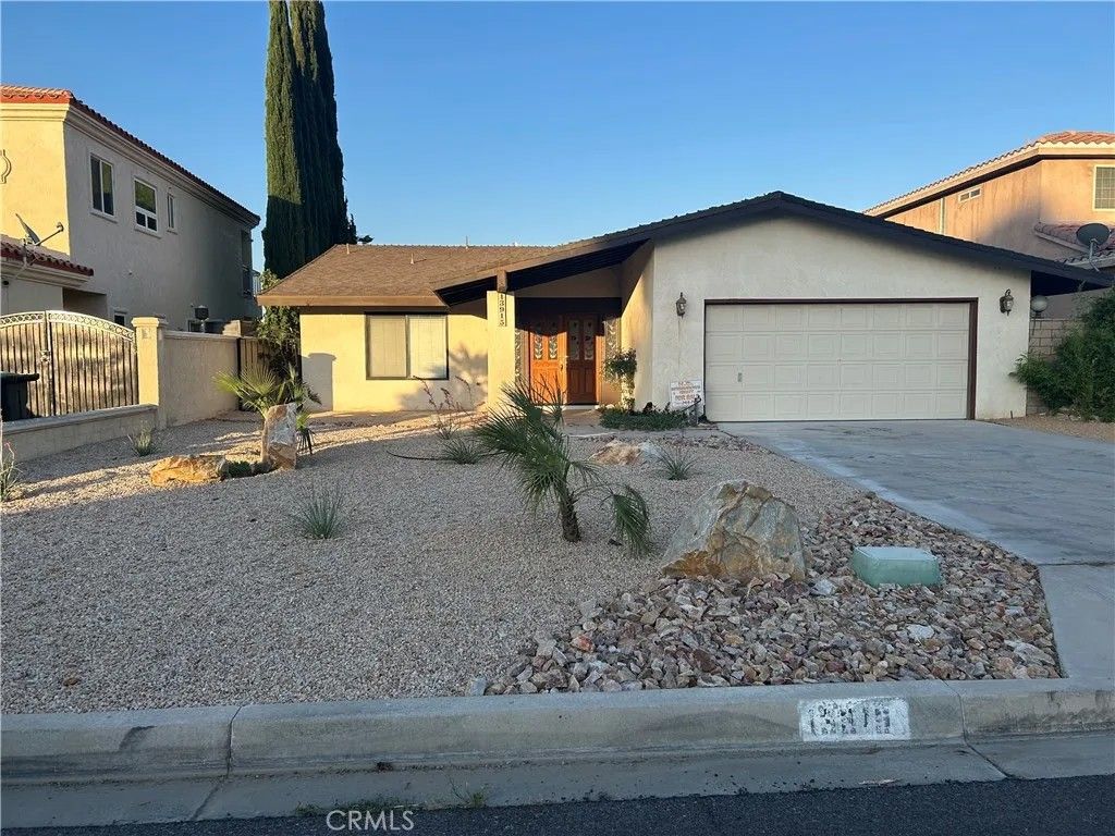 Photo of 13915 Spring Valley Pkwy, Victorville, CA 92395 (MLS # OC26000335)