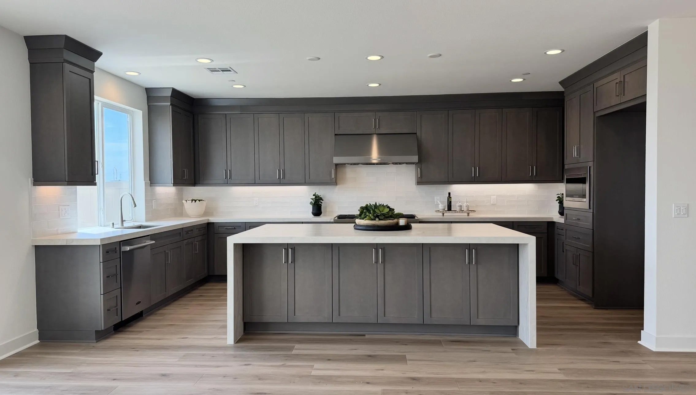 7795 La Mesa Summit Dr
