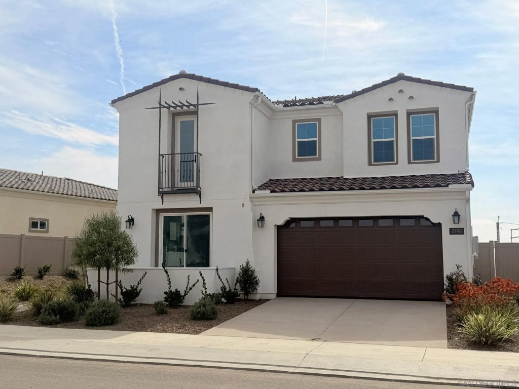 Photo of 7795 La Mesa Summit Dr, La Mesa, CA 91941 (MLS # 260021901)