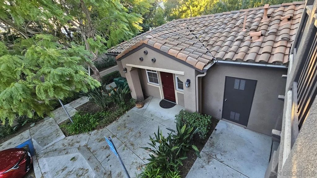 Photo of 14510 Camino De La Luna #6, San Diego, CA 92127 (MLS # 260001947)