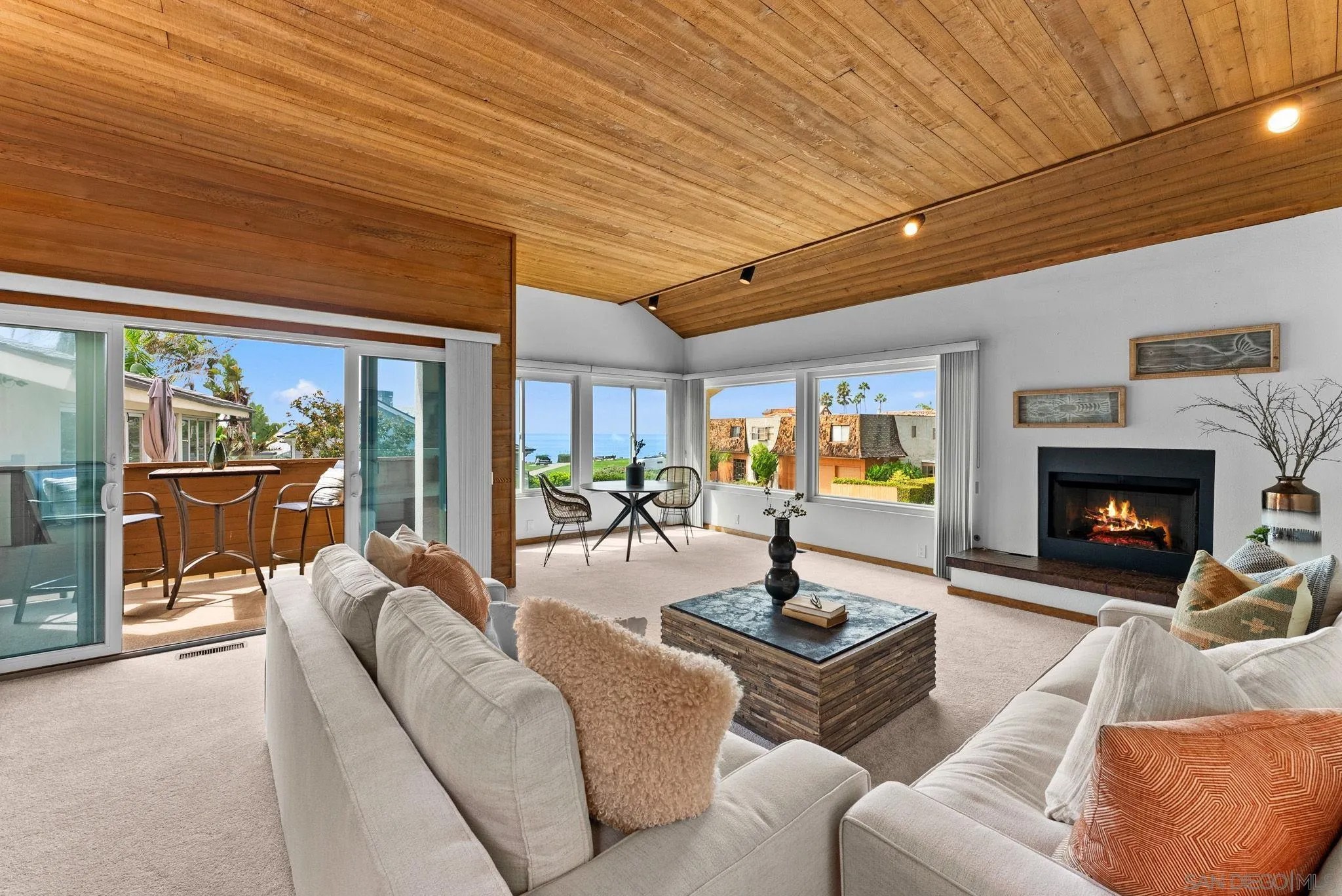 315 Colima Court