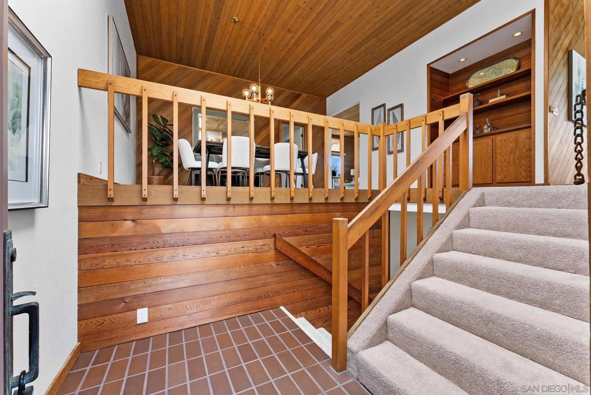 315 Colima Court