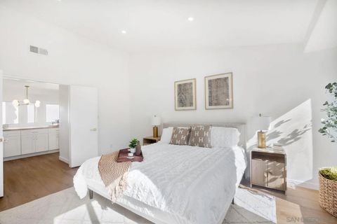 Tiny photo for 431 Sanibelle Cir #148, Chula Vista, CA 91910 (MLS # 250040873)