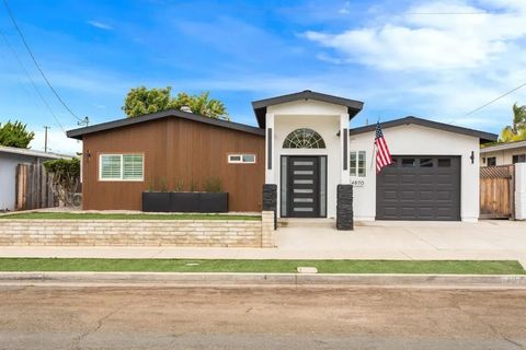 Tiny photo for 4870 Mount Armour Drive, San Diego, CA 92111 (MLS # NDP2510021)