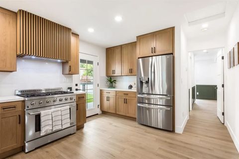 Tiny photo for 4870 Mount Armour Drive, San Diego, CA 92111 (MLS # NDP2510021)