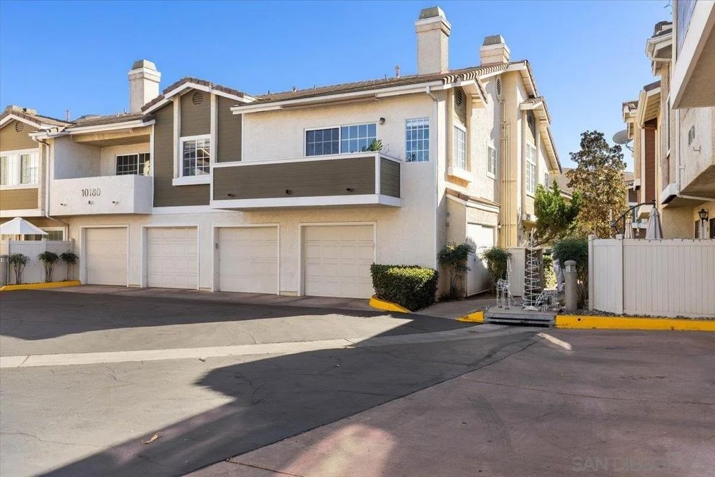 Photo of 10180 Palm Glen Dr #53, Santee, CA 92071 (MLS # 250045519)