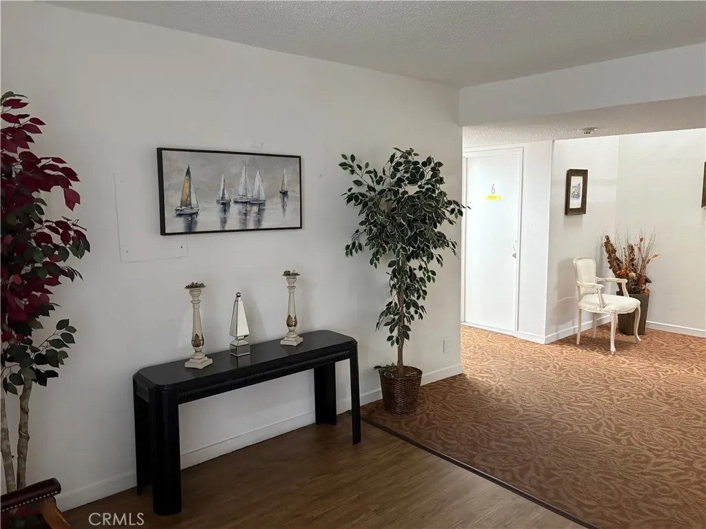 246 E Fern