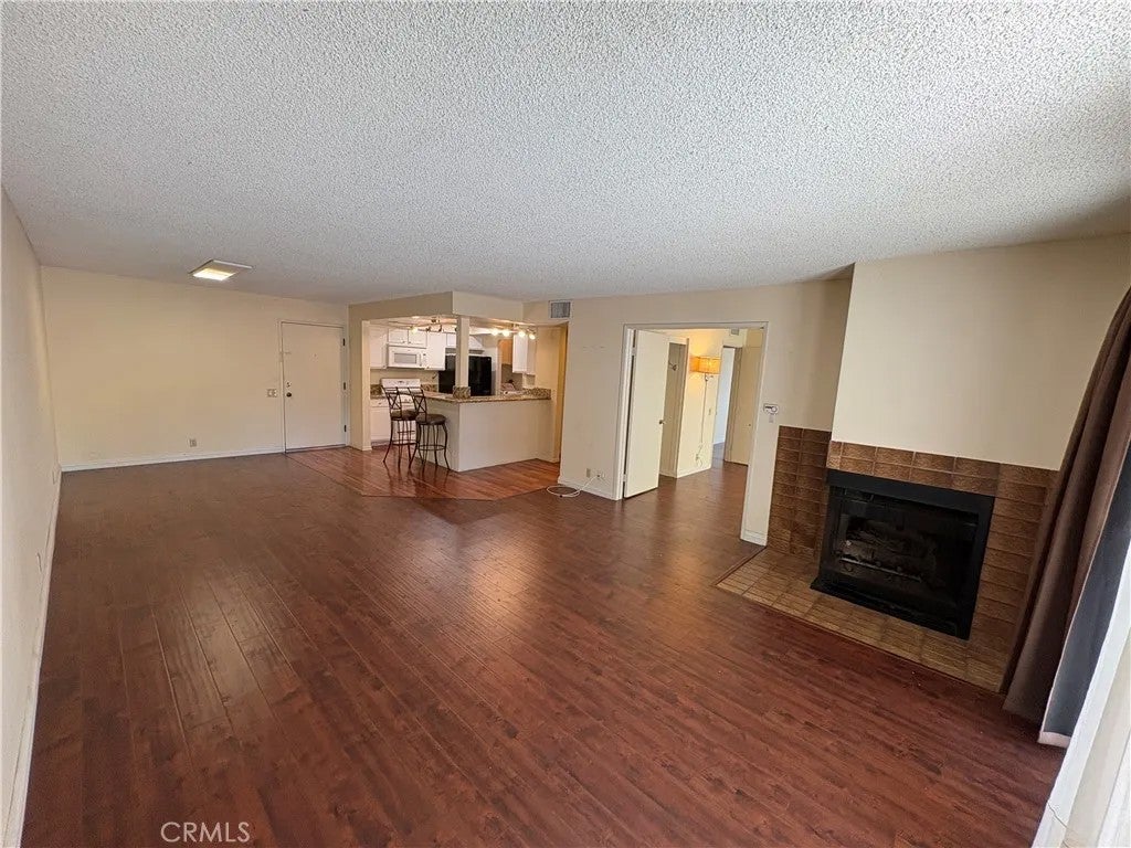 246 E Fern