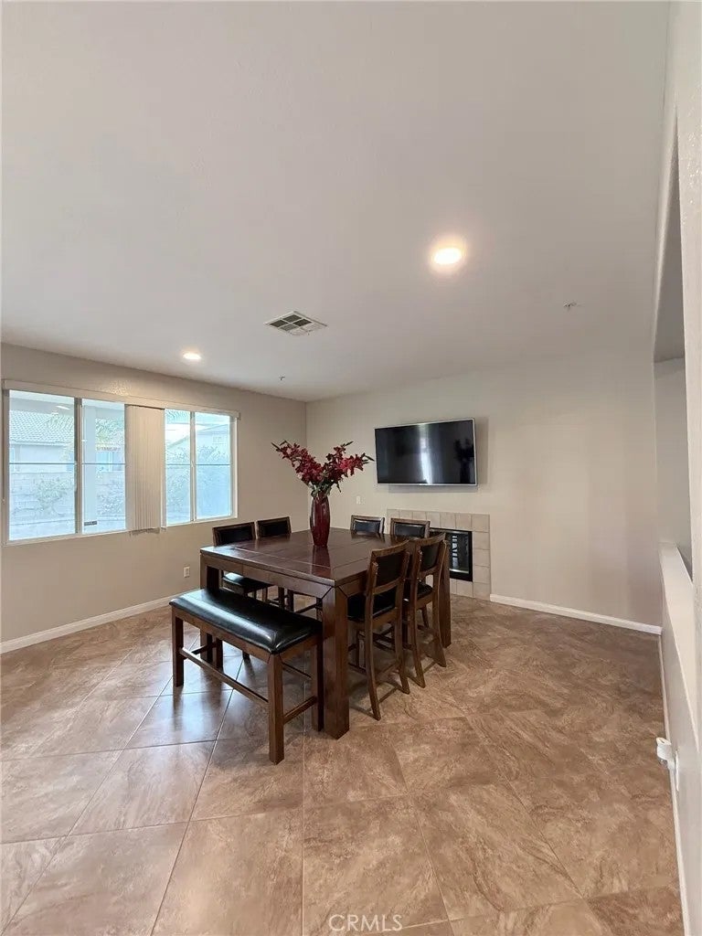 16263 Seminole