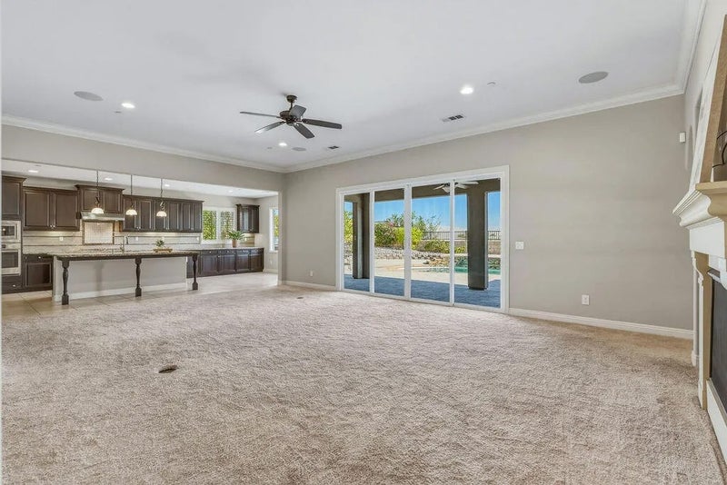 73636 Vermeer Way