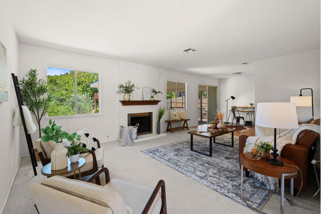 Photo of 16808 Bellota Dr, San Diego, CA 92128 (MLS # 260007765)