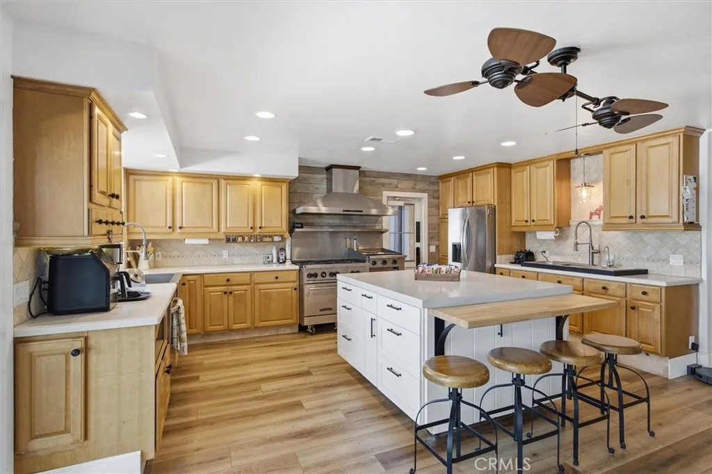 17202 La Collette Place