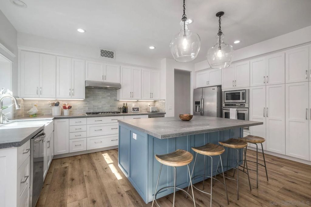 Photo of 5154 Berryessa St, Oceanside, CA 92056 (MLS # 250041997)