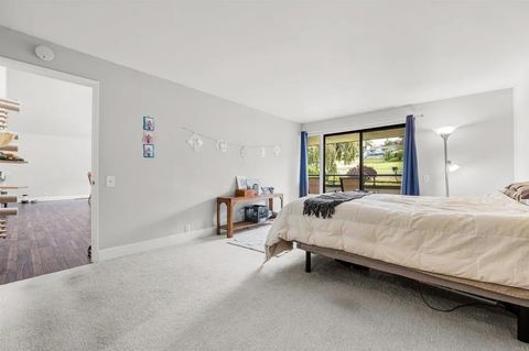 Tiny photo for 2537 Navarra Drive #B9, Carlsbad, CA 92009 (MLS # NDP2510252)