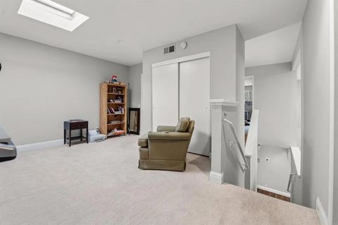 Tiny photo for 2537 Navarra Drive #B9, Carlsbad, CA 92009 (MLS # NDP2510252)