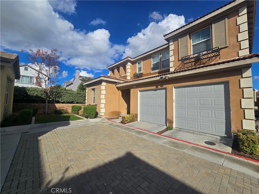 Photo of 220 W Via Rua Flores, Ontario, CA 91762 (MLS # TR26007422)