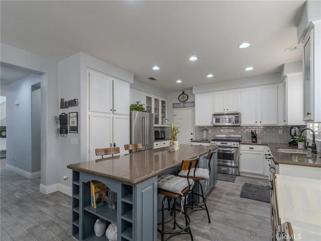 19441 Allenhurst
