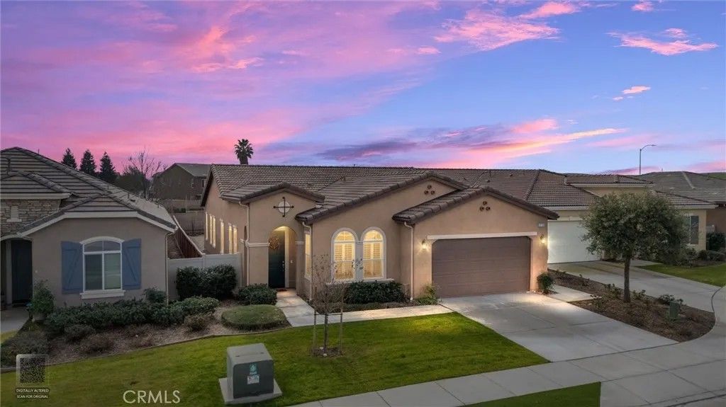 Photo of 9709 Richland Hills Lane, Bakersfield, CA 93306 (MLS # SR26029108)