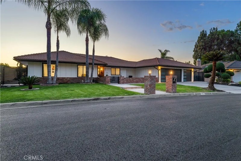 663 S Rancho Simi