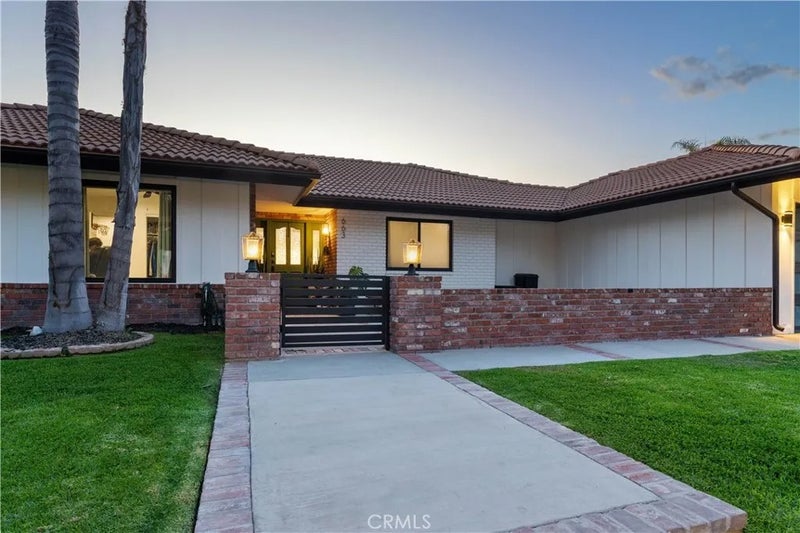 663 S Rancho Simi