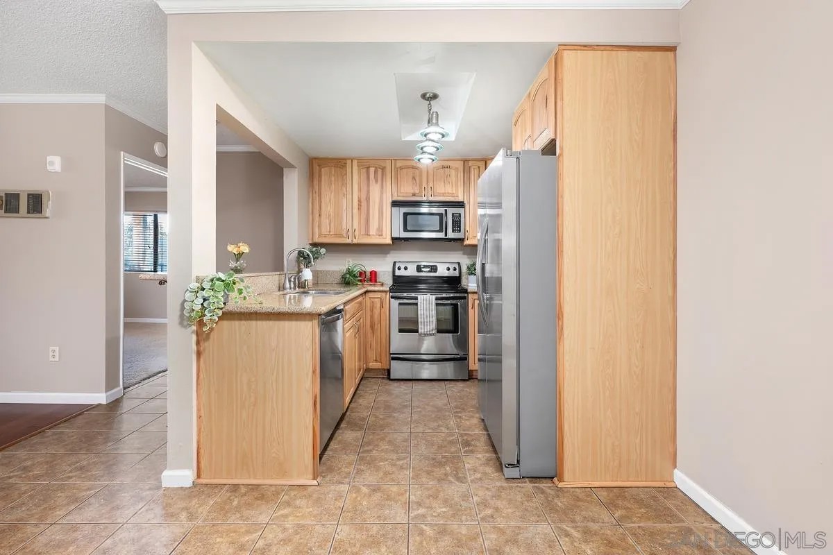 2940 Broadway 35